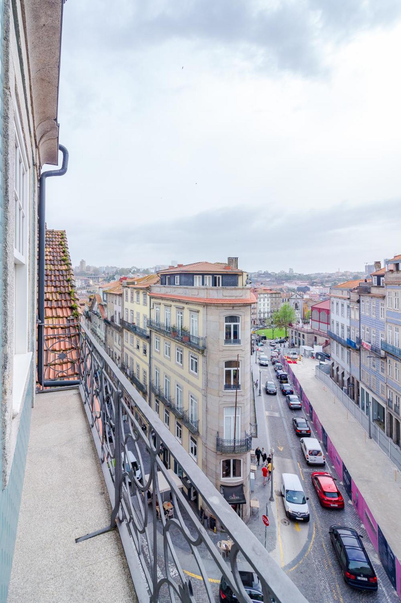 Youropo - Center Ribeira Appartement